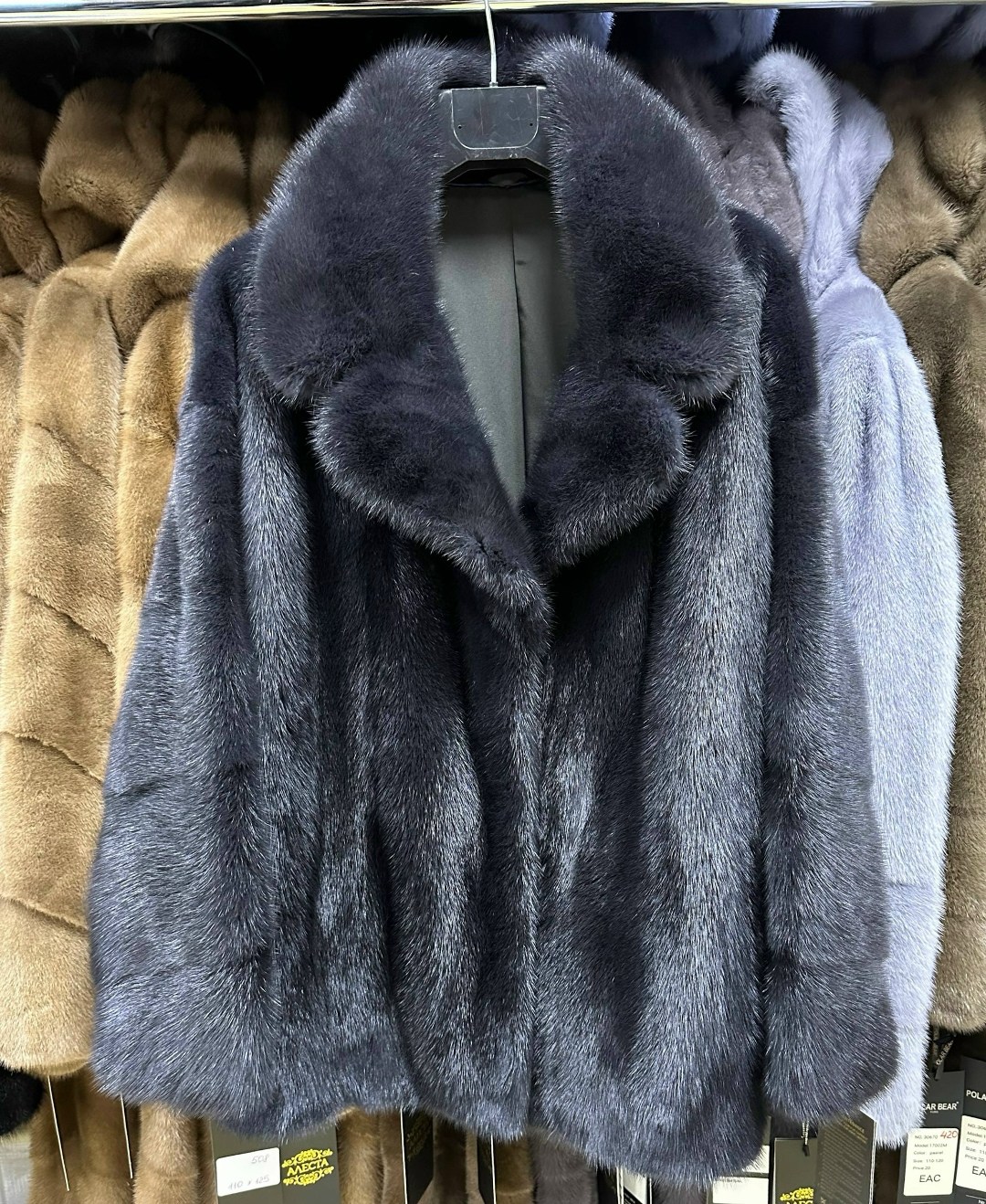 шубы норковые,шуба норка,шуба норковая с капюшоном,шуба из меха норки,шуба норковая автоледи