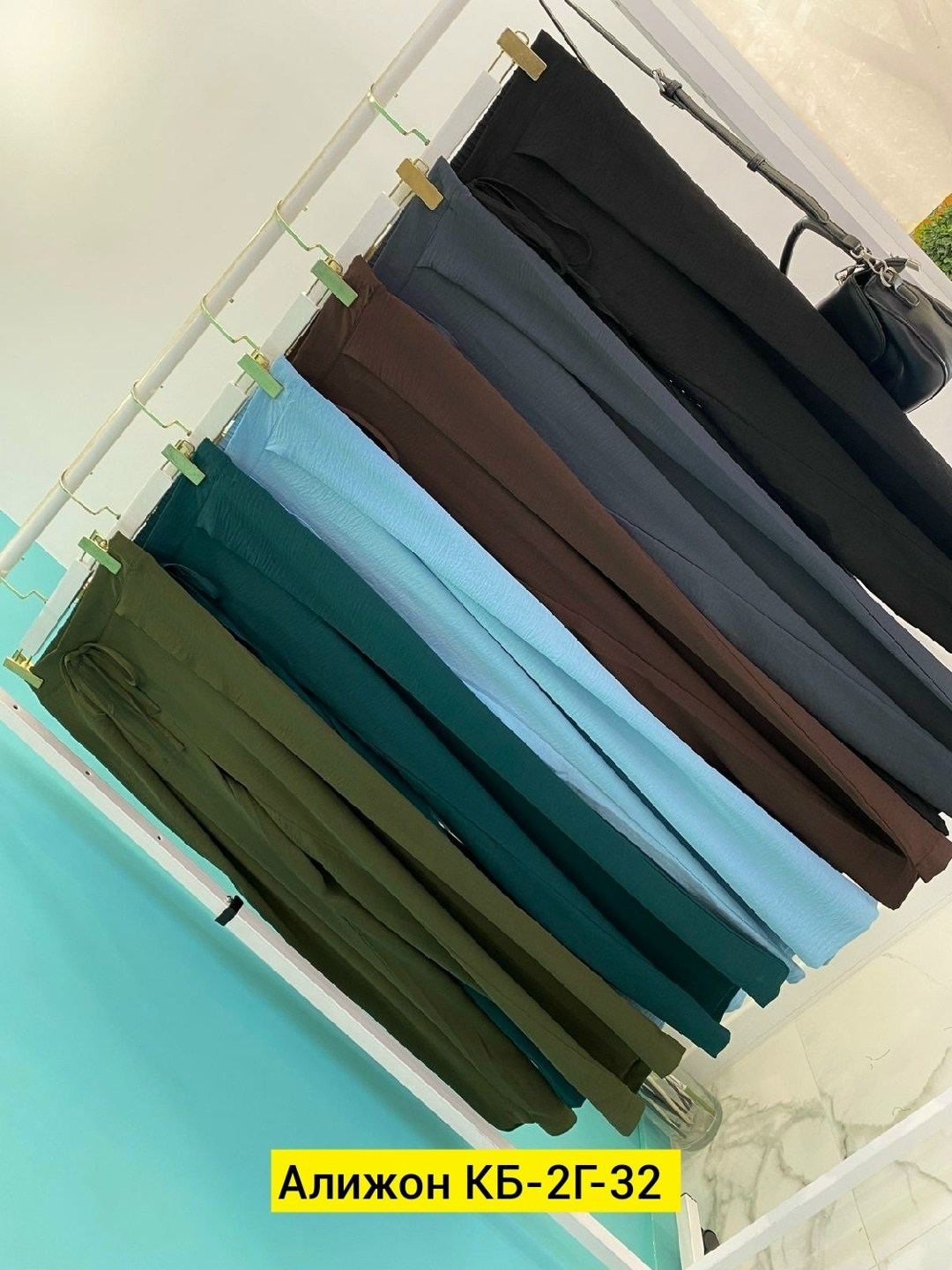 брюки лосины,брюки штаны,брюки трикотажные,брюки модные,одежда штаны