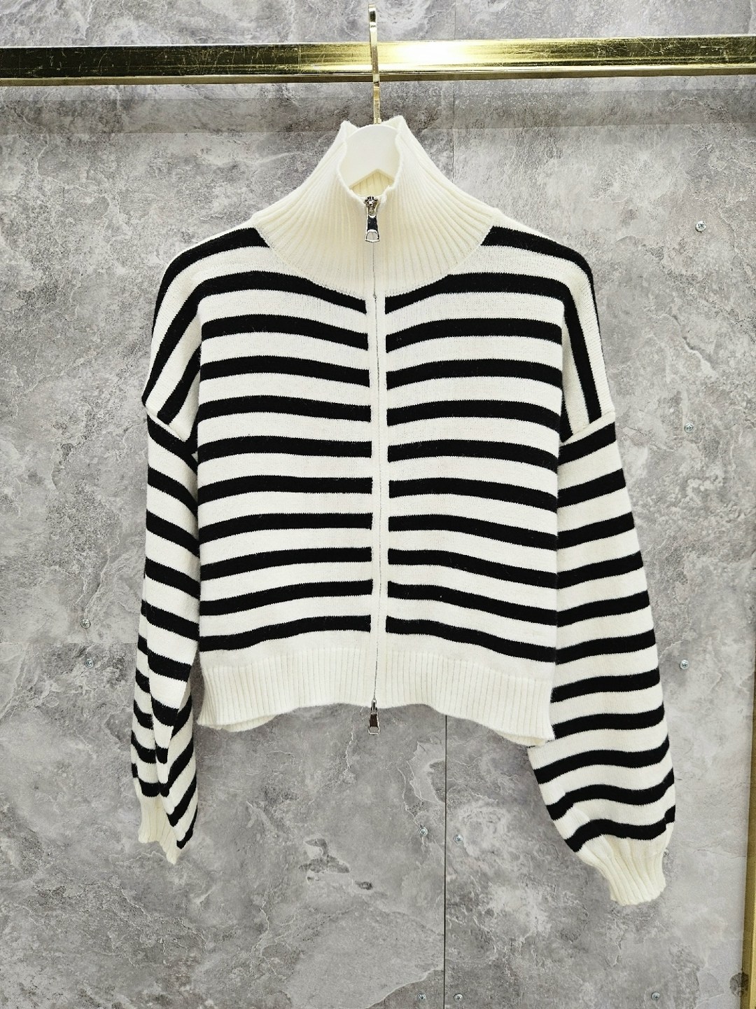 свитер в полоску,модные свитера,вязаные кардиганы,вязаный свитер в полоску,полосатый кардиган