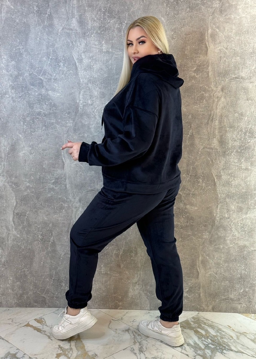 спортивные костюмы на флисе,велюровый спортивная костюм,велюровый спортивный костюм больших размеров,костюм велюровый,черный велюровый костюм женский