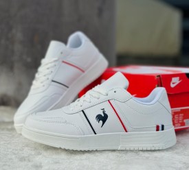 Кроссовки