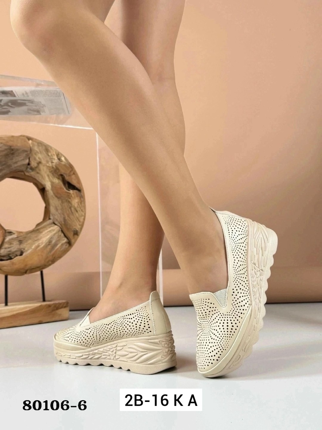 ,женские кроссовки,женские слипоны,повседневная ,слипоны с перфорацией женские