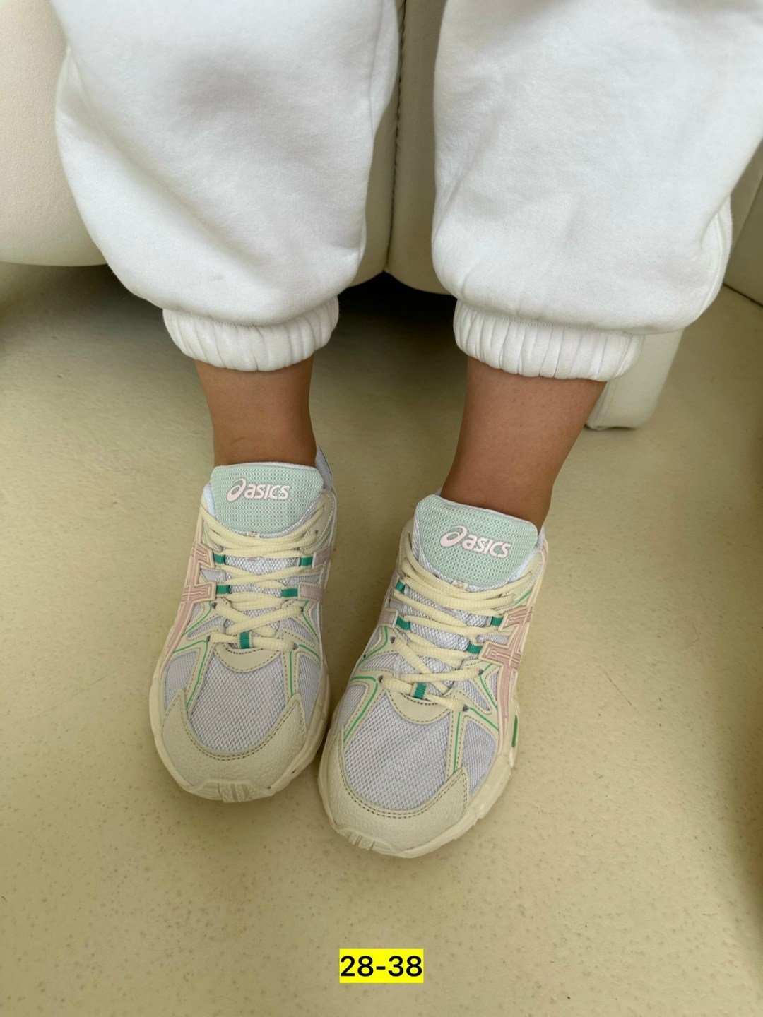 кроссовки женские asics, женская кроссовки,кроссовки сетка, кроссовки,кроссовки весна