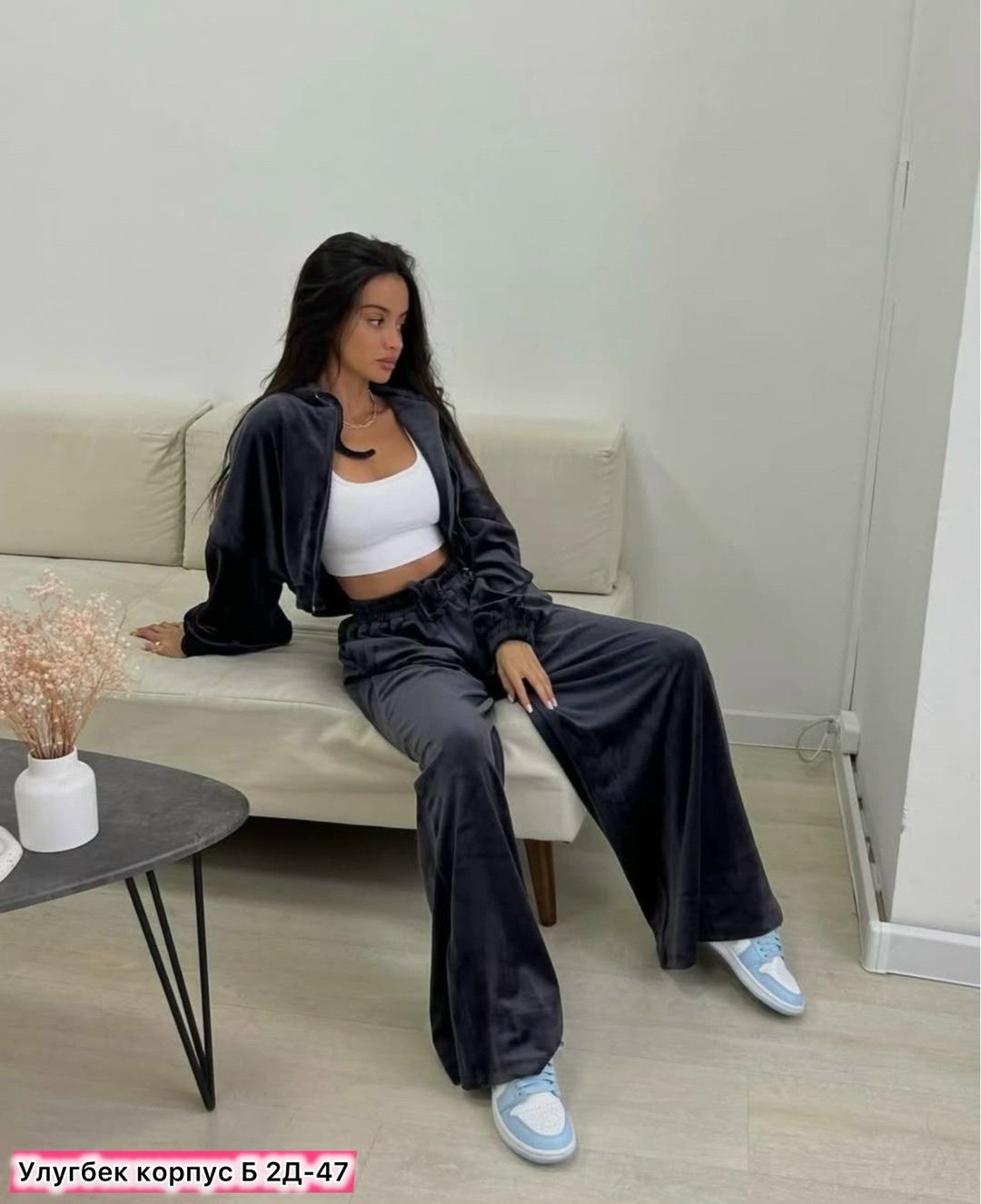 костюм стильный,женские костюмы,спортивные костюмы женские,костюм велюровый,костюм двойка