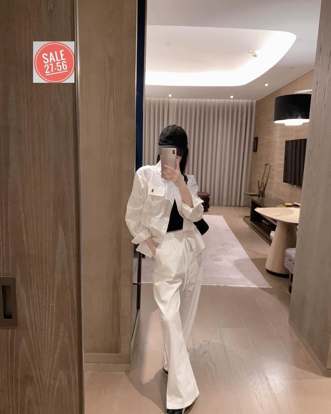 костюмы двойки,спортивные брюки,брюки модные,брендовые брюки,белые штаны