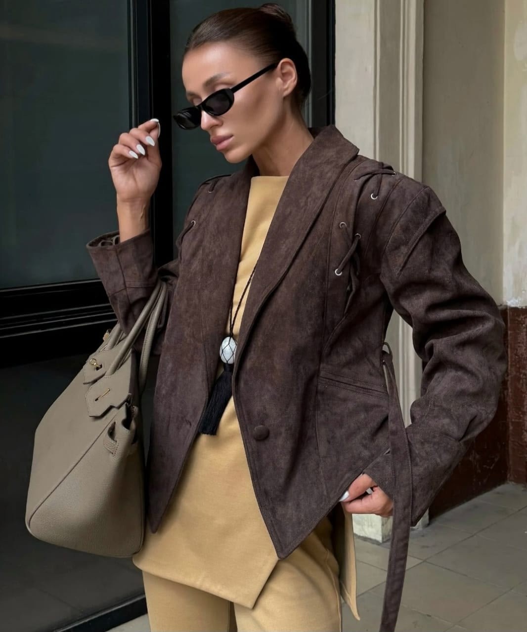 замшевая куртка,замшевая куртка женская,куртка кожаная,куртка с поясом,куртка косуха