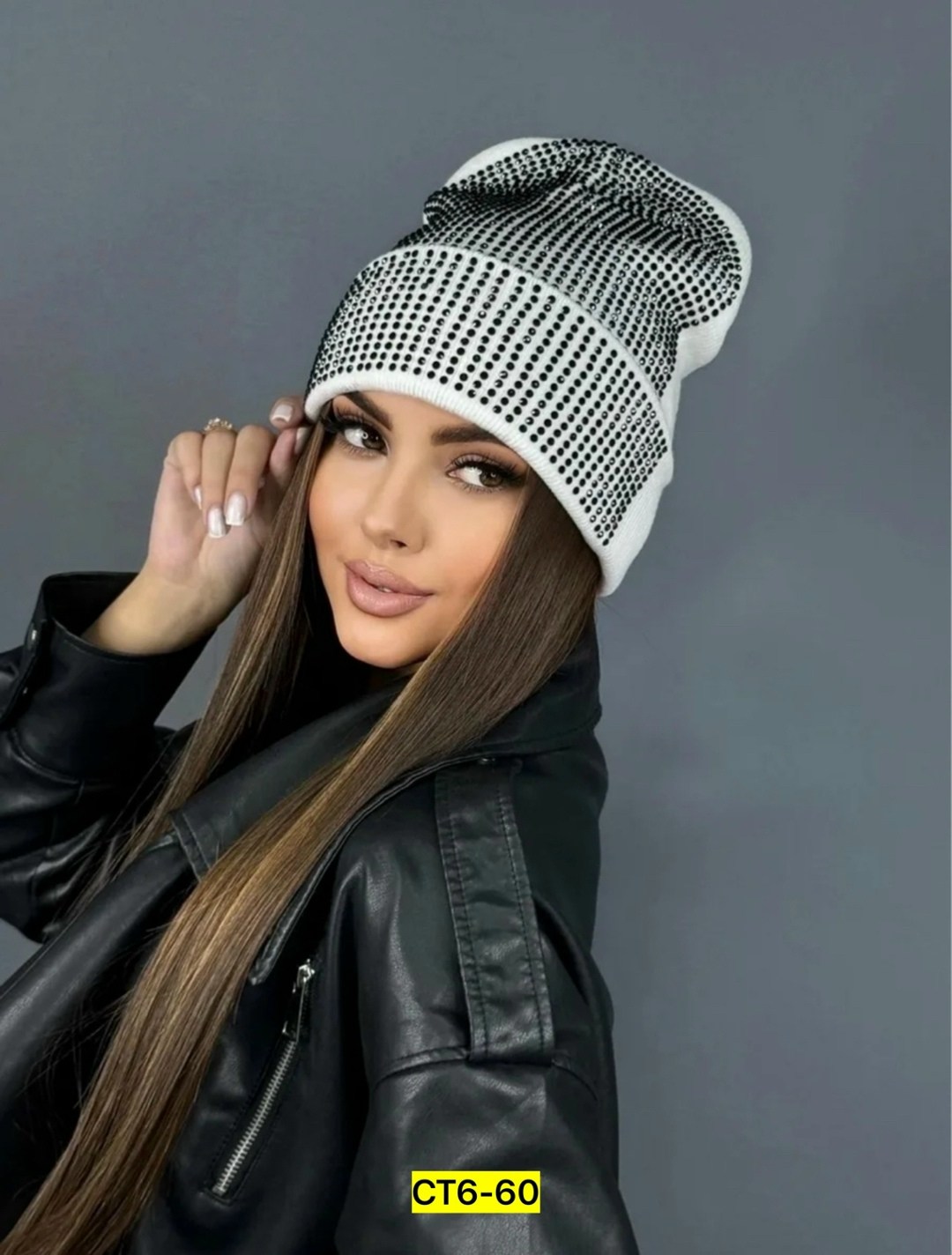 шапка женская,шапка бини со стразами,шапка женская бини,шапка модная,шапка женская зимняя