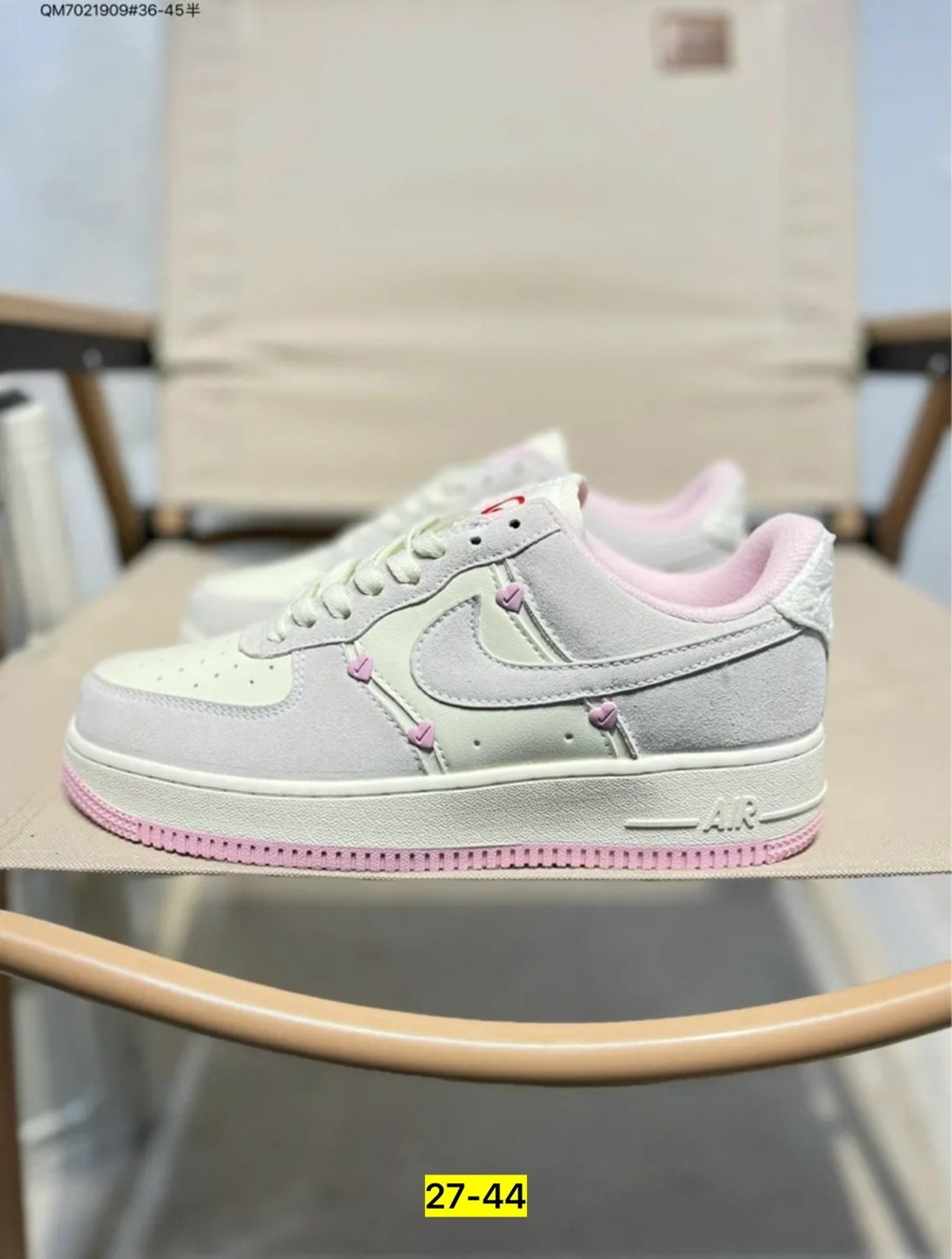 женские кроссовки nike air force 1 low valentine,nike air force 1 low,кросcовки nike air force 1,nike air force 1 07,nike air force 1
