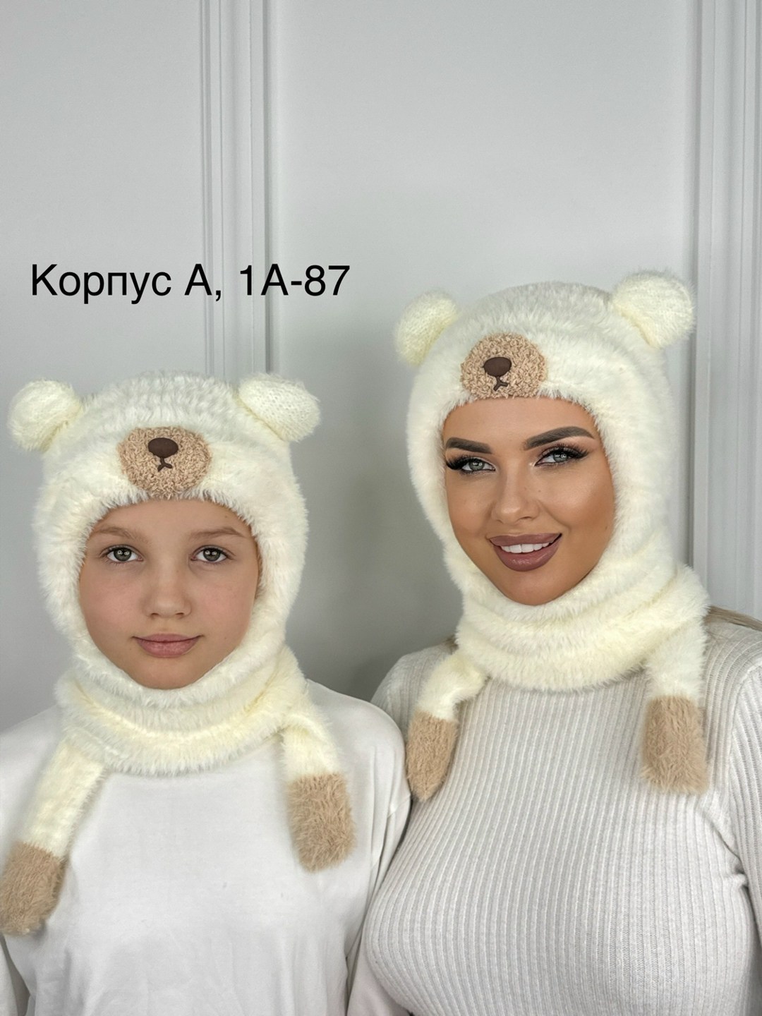 плюшевая шапка,шапки комплект женская,шапка капор,шапка с медвежьими ушками,шапка с ушками