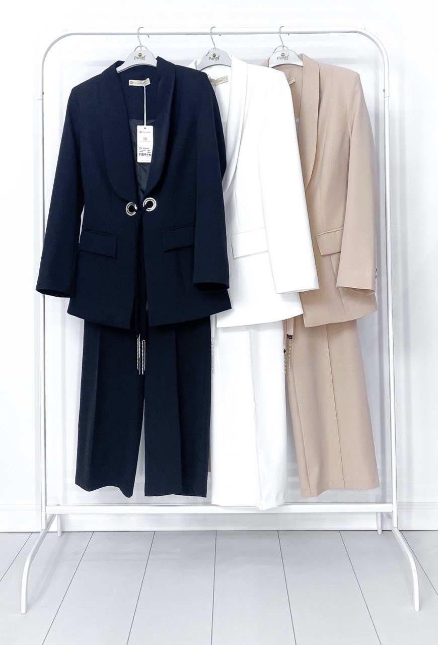 костюмы брючные,женский брючный костюм,брючный костюм деловой,женские костюмы,костюмы двойки