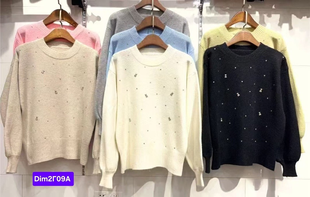 кофта женская,джемпер с бусинами,модный джемпер,свитера женские,черный свитер