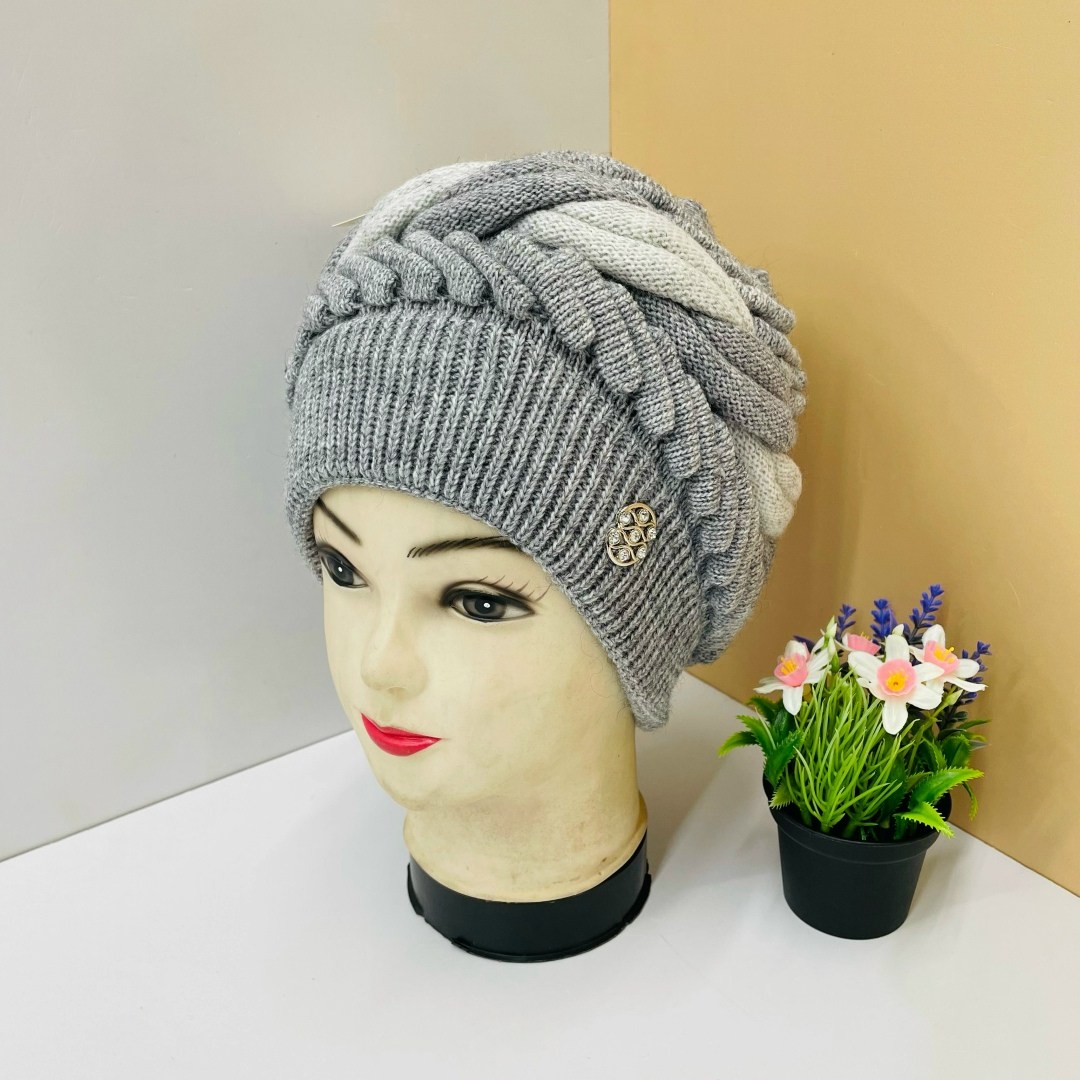 шапка женская,шапка для женщин,шапка женская вязаная,вязаная шапка,шапка зимняя женская