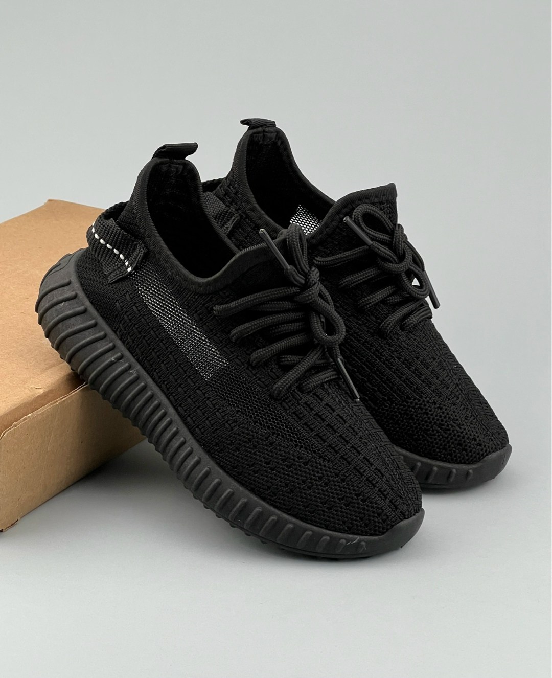 кроссовки изи,кроссовки,кроссовки adidas yeezy boost,кроссовки весенний, кроссовки