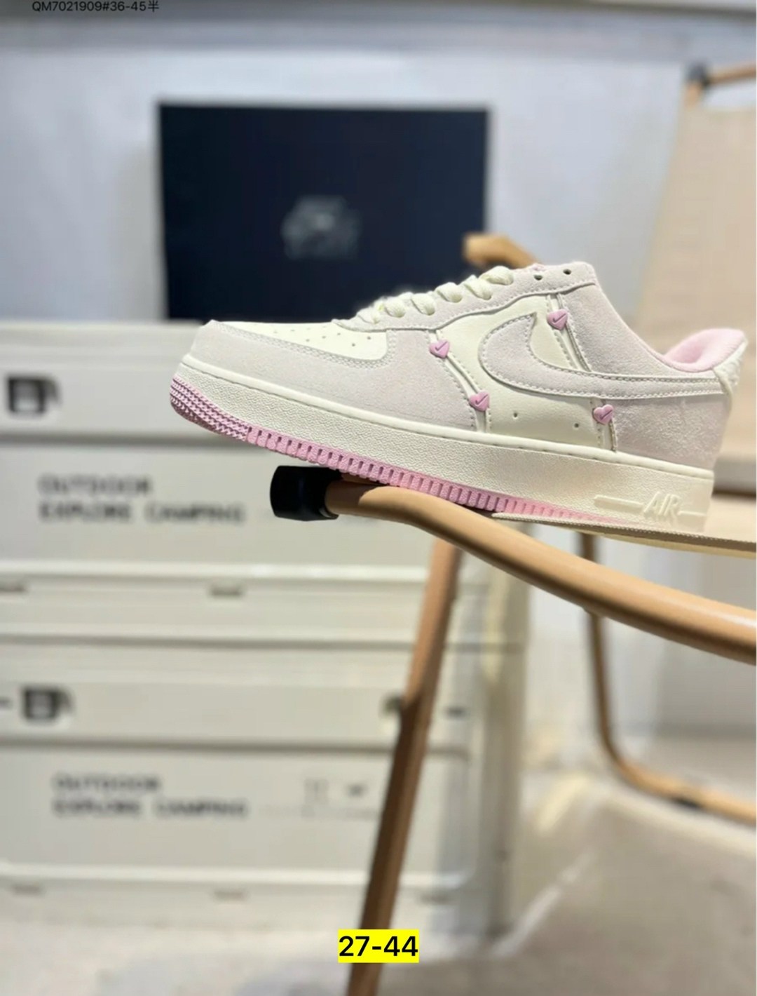 женские кроссовки nike air force 1 low valentine,nike air force 1 low,кросcовки nike air force 1,nike air force 1 07,nike air force 1