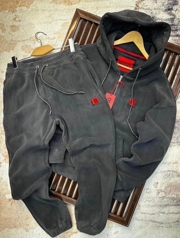 костюмы спортивные мужские,спортивный костюм hugo,спортивные костюмы на флисе,костюм на флисе мужской,флисовые костюмы