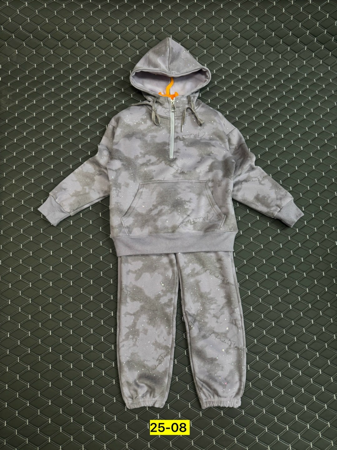 камуфляжные костюмы,камуфляжный детский костюм,спортивные костюм,детские костюмы,костюмы камуфляж