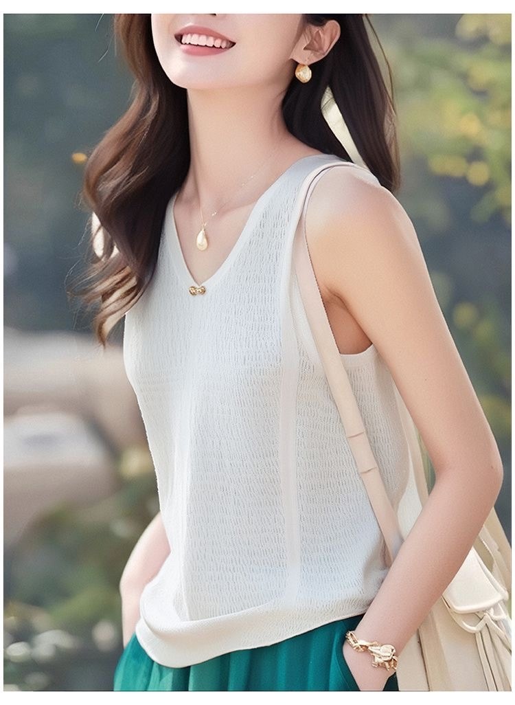 вязаный жилет,женский вязаный жилет,вязаная жилетка,трикотажный жилет,жилет для женщин