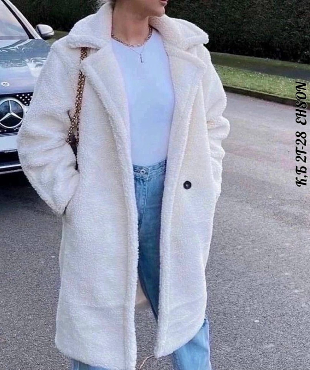 пальто барашек,плюшевое пальто,белая шуба,шубка белая,шубка