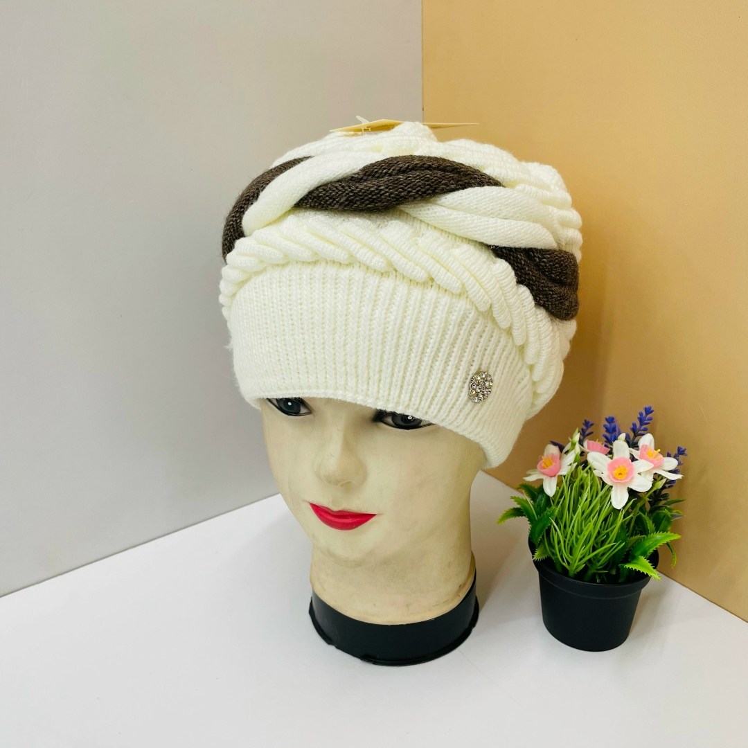 шапка женская,шапка для женщин,шапка женская вязаная,вязаная шапка,шапка зимняя женская