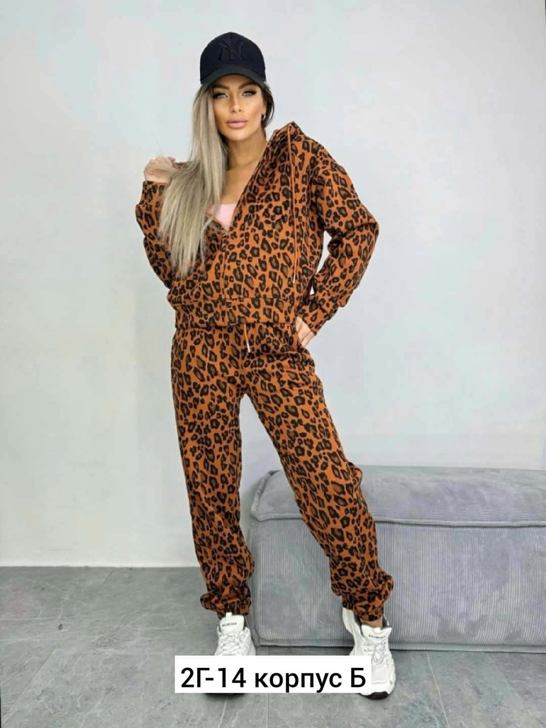 cпортивный костюм женский теплый,костюм двойка трикотаж,теплый костюм,костюм двойка леопардовый,леопардовые костюмы