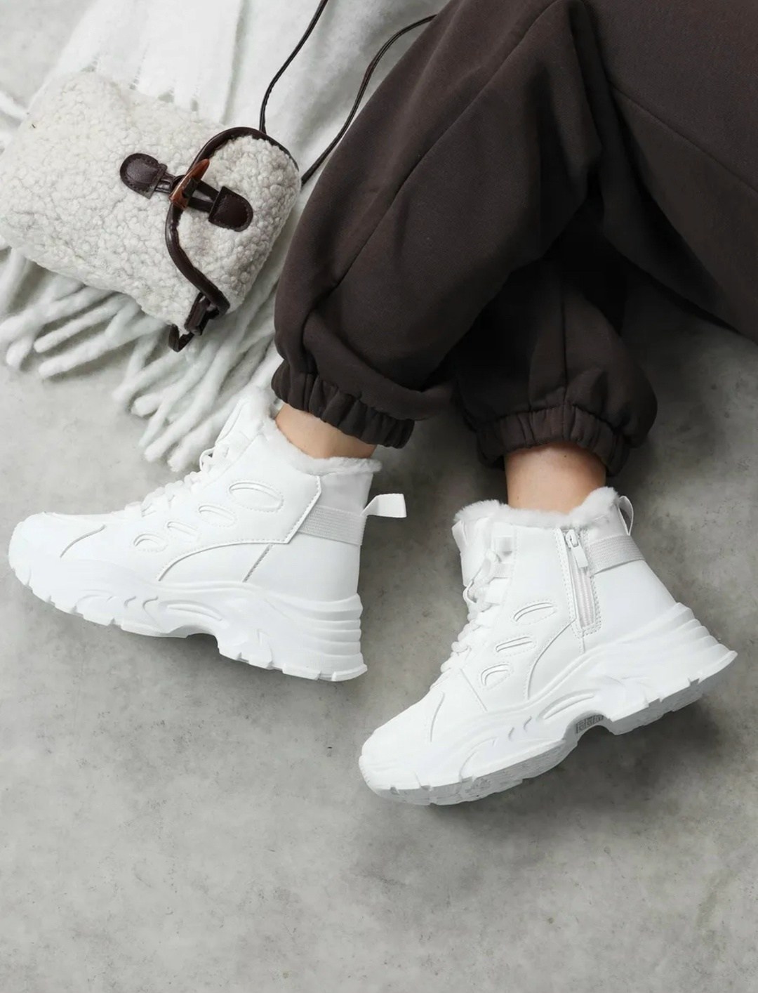 кроссовки зимние мех,кроссовки зимние с мехом утепленные,зимние кроссовки рибок женские 2025,кроссовки зимние с мехам,кроссовки женские зимние