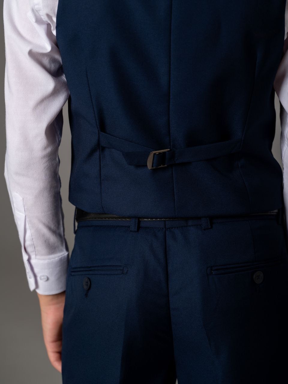 костюмы мужские классические,классические костюмы,темно синий костюм,синий мужской костюм,пиджак