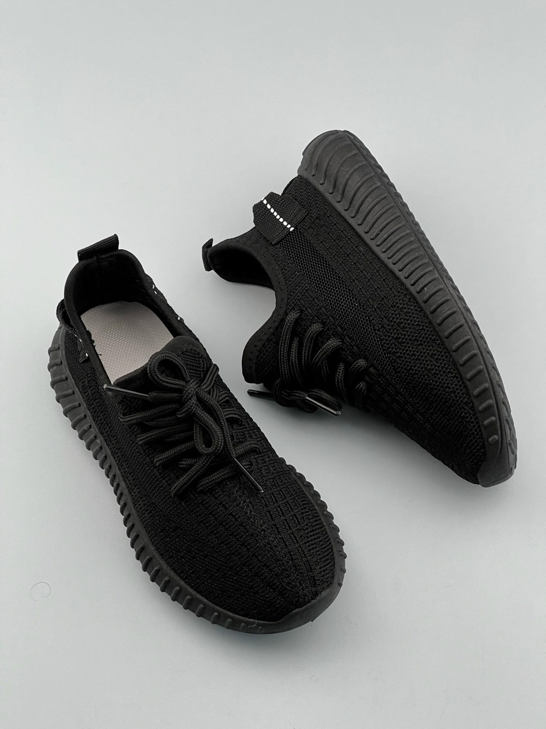 кроссовки изи,кроссовки,кроссовки adidas yeezy boost,кроссовки весенний, кроссовки