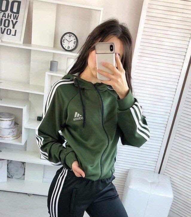 женский спортивный костюм адидас,женские костюмы спортивные,костюм адидас ориджинал женский,adidas performance женский спортивный костюм,женский костюм адидас