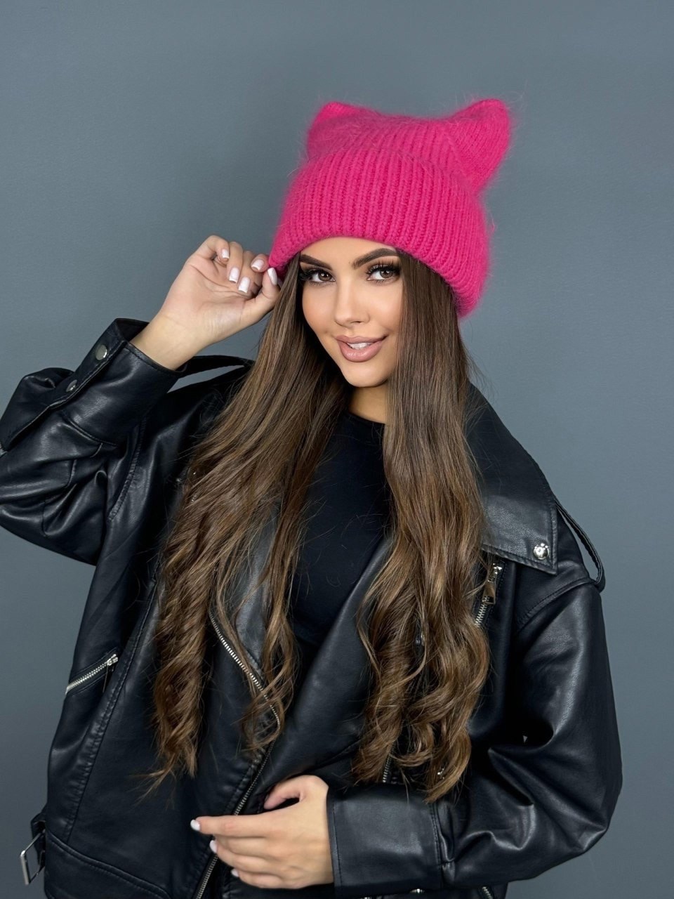 шапка ангорка,шапка ангора,шапка с ушками из ангоры,шапка женская с козырьком и ушками ангора,женские шапки