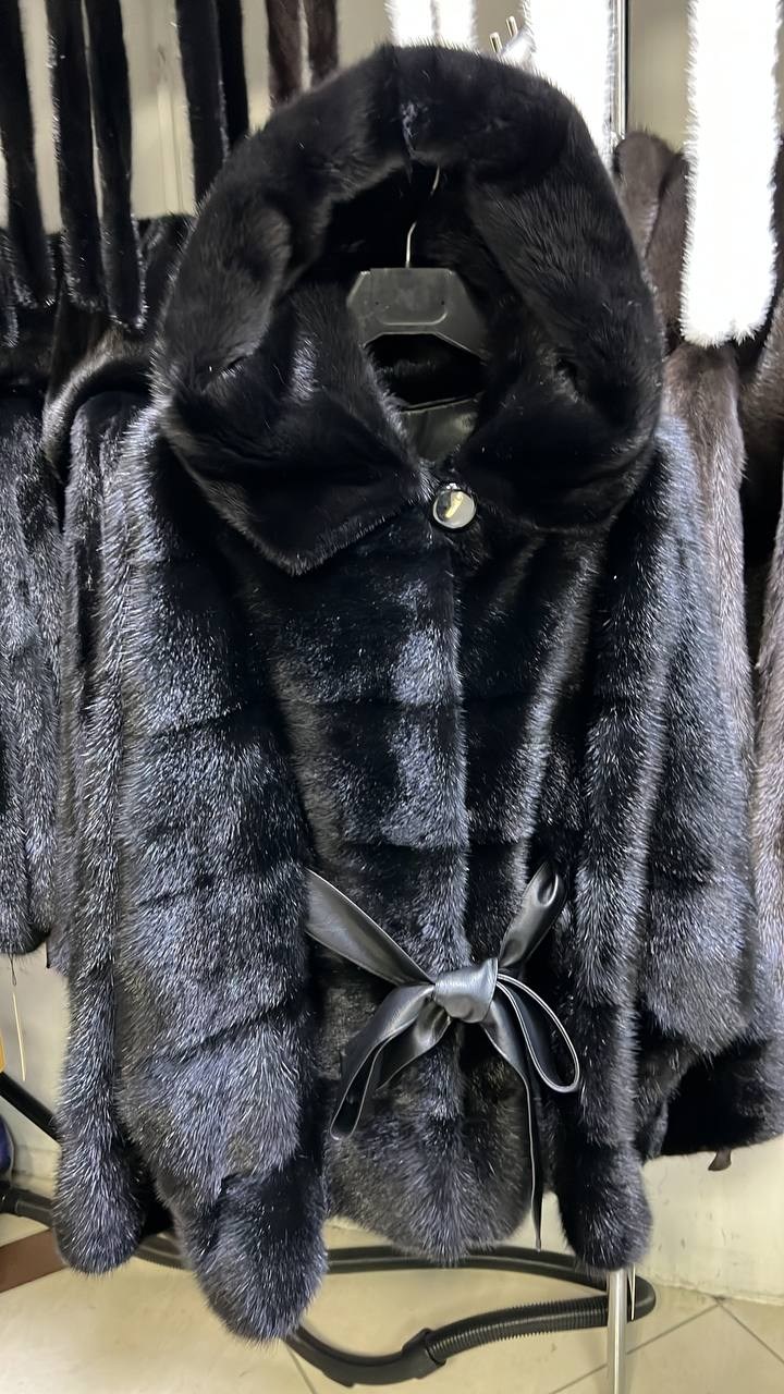 норковая шуба,норковая шуба летучая мышь поперечка,шуба норка,шуба норковая с капюшоном,шуба из норки