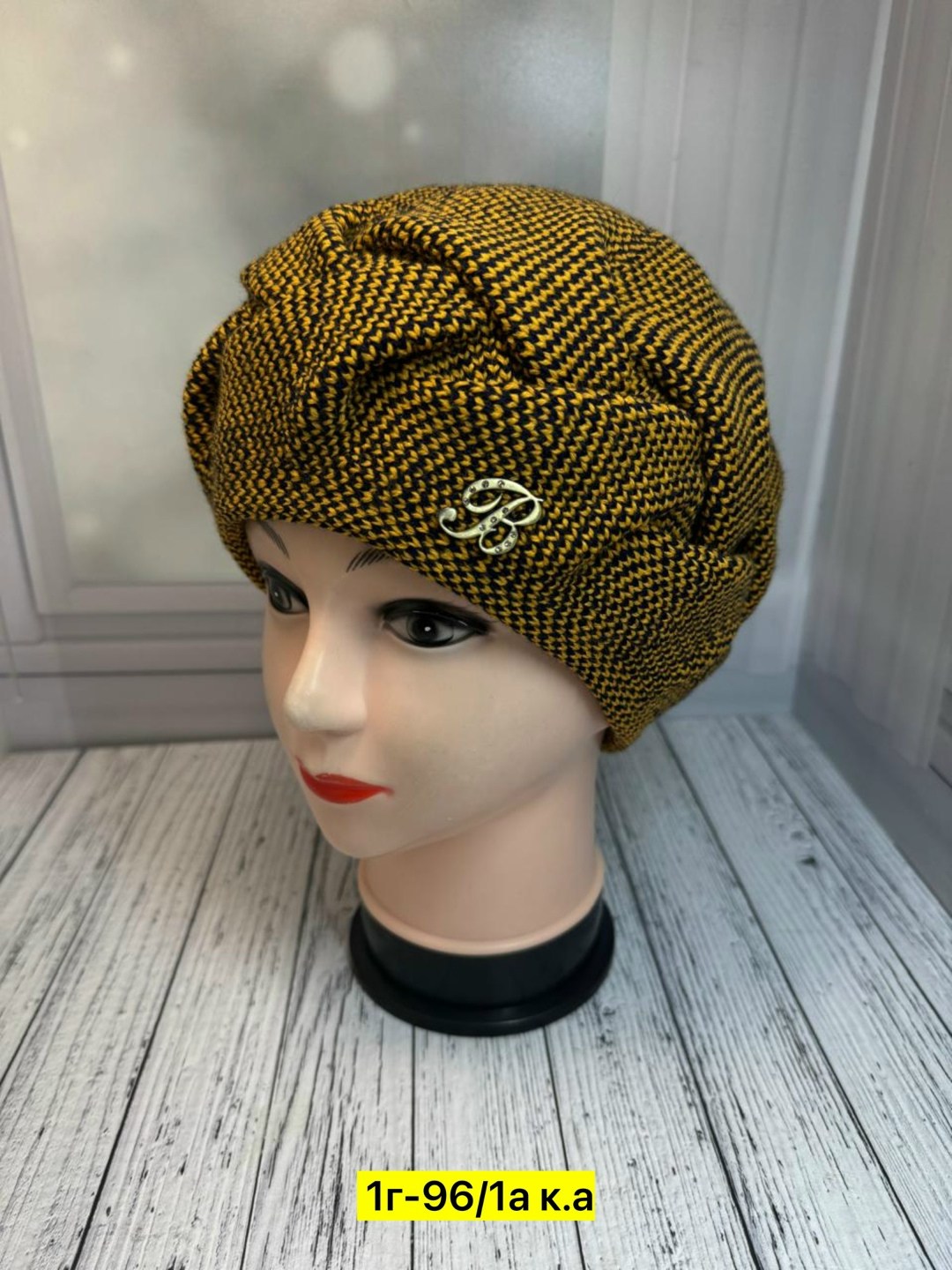 женские шапки,шапка для женщин,вязаная шапка женская,женский берет,шапка женская зима