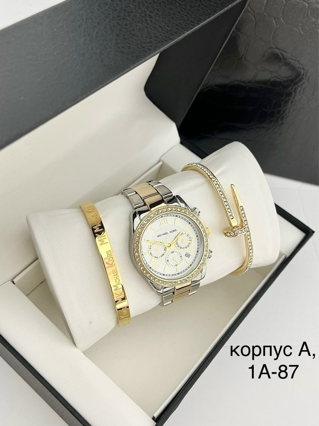 женские наручные часы с браслетом подарочный набор,наручные часы с браслетами подарочный набор,подарочный набор женские наручные часы,женские наручные часы с браслетом подарочный,набор часы