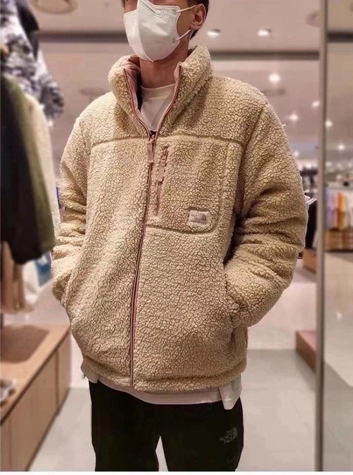 куртка двухсторонняя tnf,куртка двухсторонняя the north face барашек,куртка двухсторонняя the north face,зимняя куртка the north face,двусторонняя куртка the north face барашек