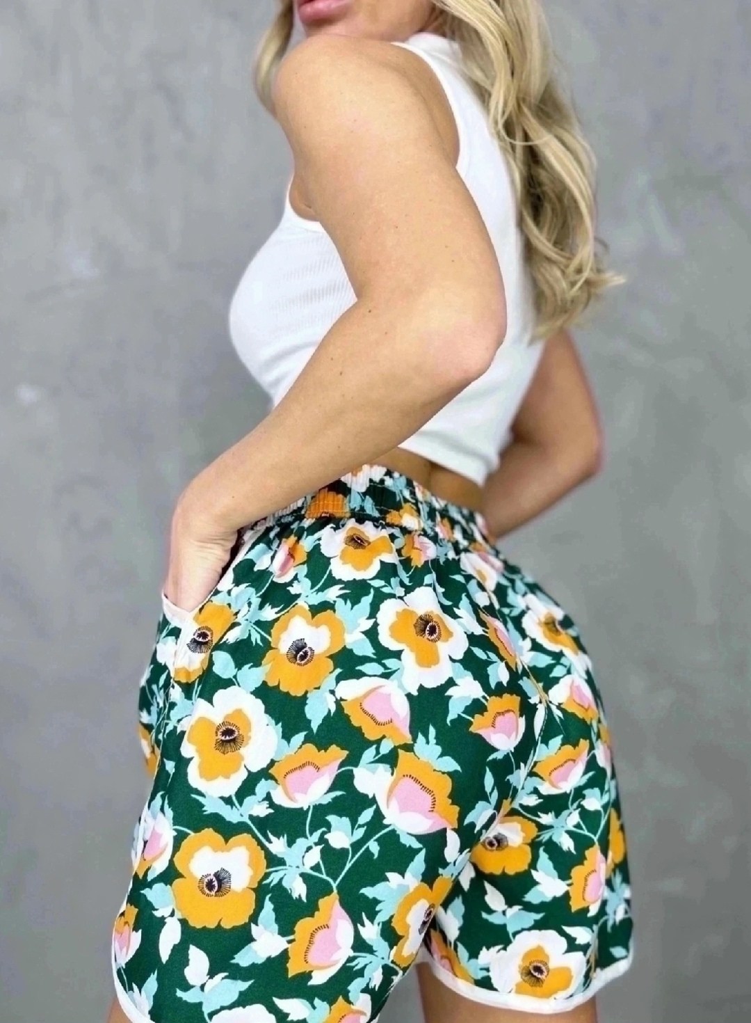 женские шорты,женские летние шорты,шорты бриджи,шорты летние,шорты модные