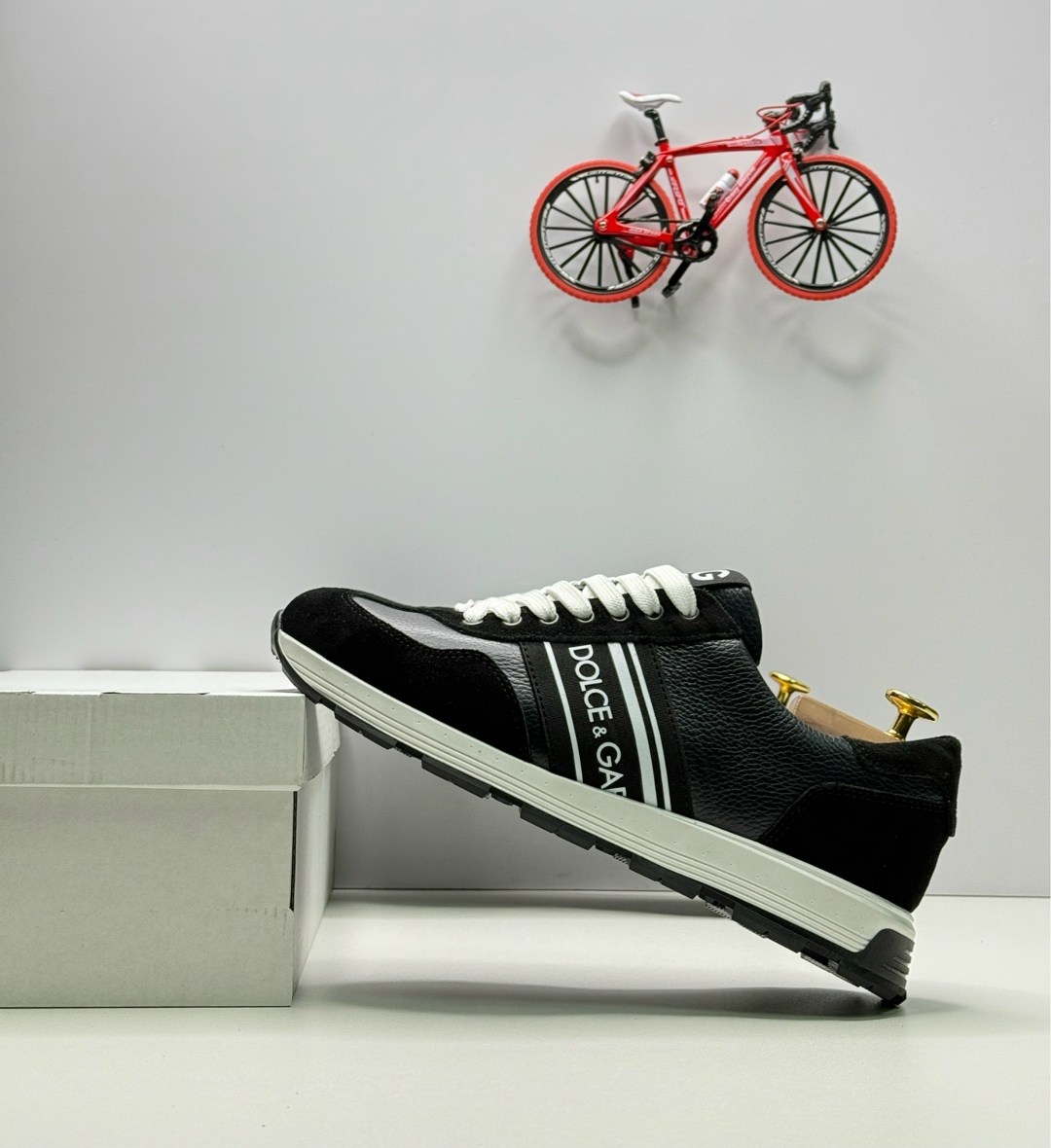 кроссовки boss мужские,дольче габбана кроссовки мужские замшевые,,кроссовки прада,кроссовки армани