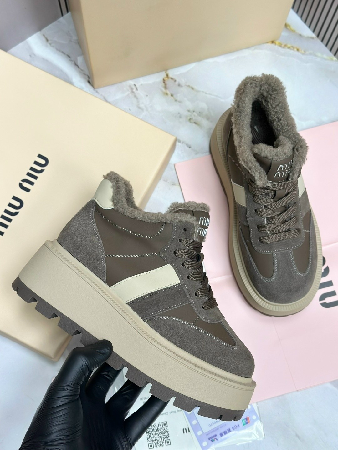 ,кроссовки женскиe,обуви,женские ,спортивная