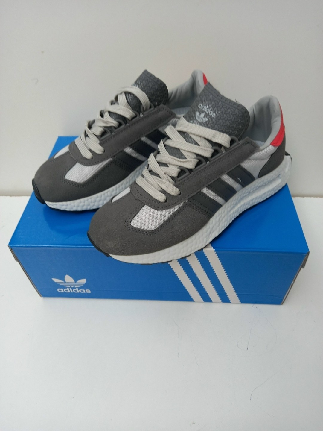 кроссовки adidas,кроссовки мужские adidas,кроссовки adidas retropy,кроссовки adidas retropy e 5,