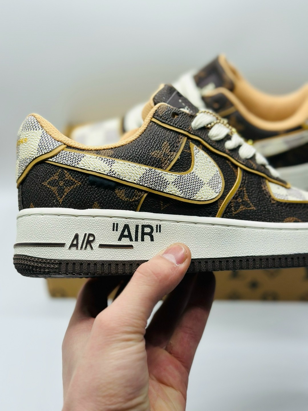 nike air force 1 louis vuitton,кроссовки louis vuitton x nike air force 1 low,nike air force 1 луи виттон,кроссовки nike air force 1 x louis vuitton,nike air force 1 low