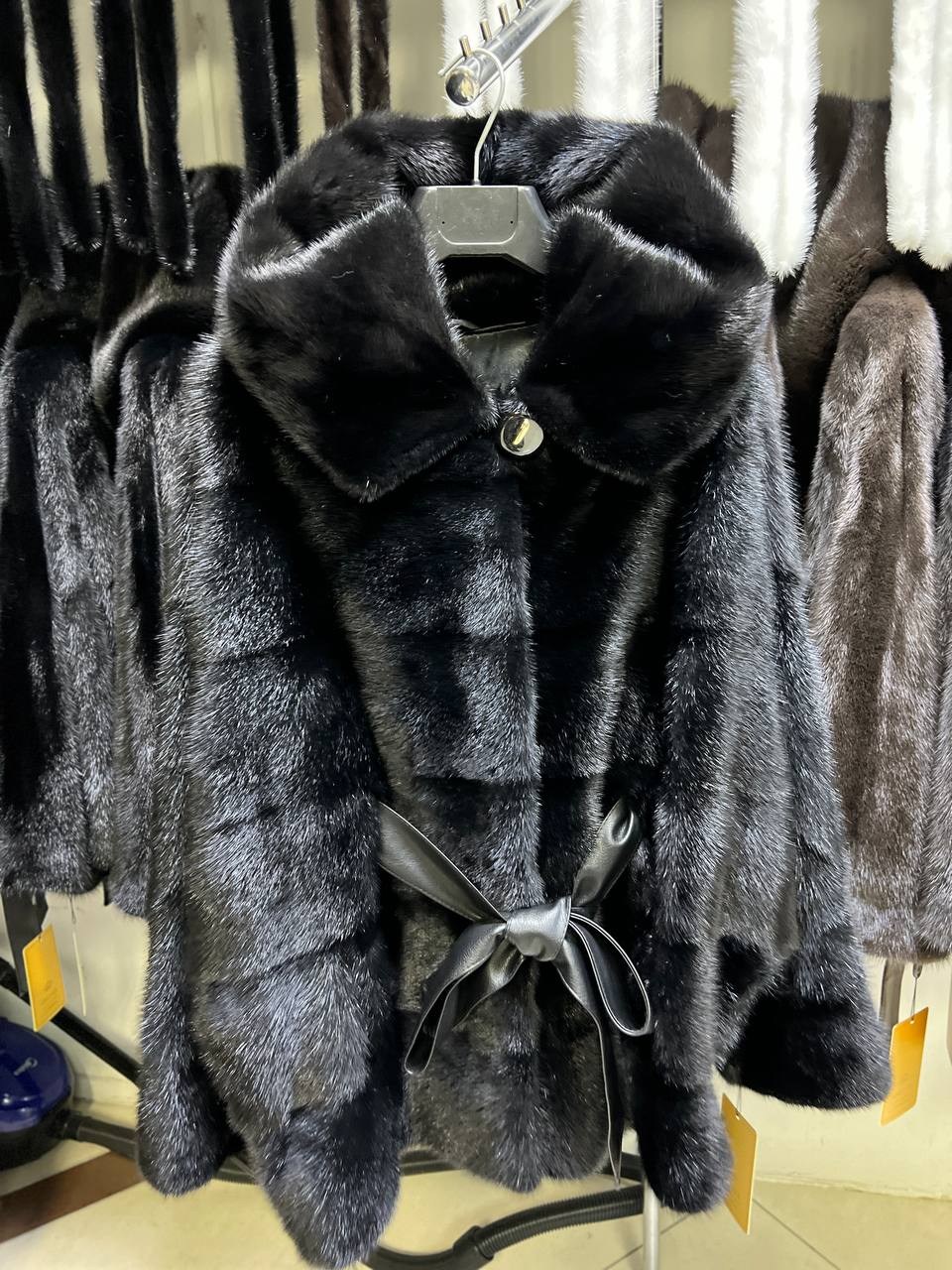 норковая шуба,норковая шуба летучая мышь поперечка,шуба норка,шуба норковая с капюшоном,шуба из норки