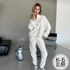 Костюм