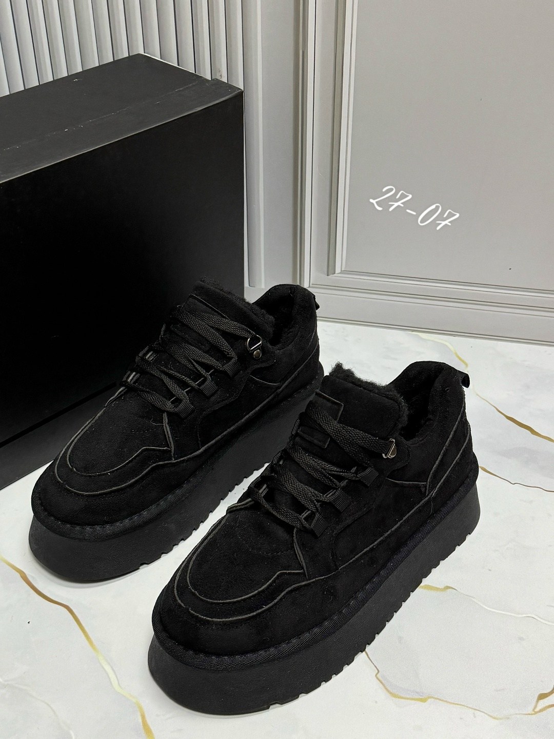 , женская,обуви,кроссовки ugg,угги женские