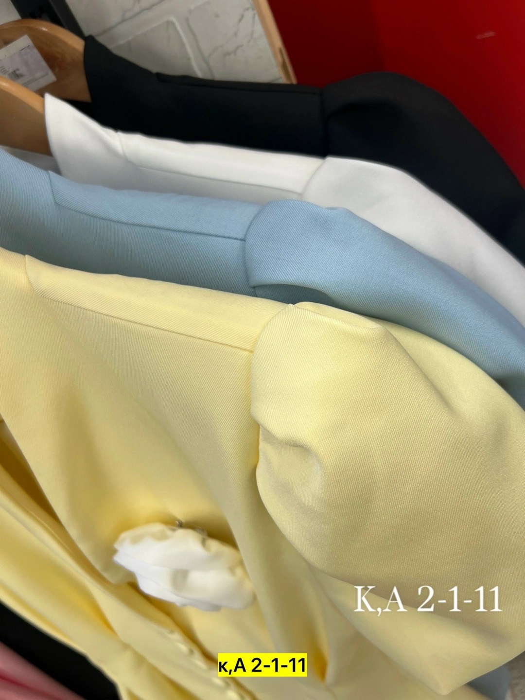 элегантные костюмы,женские пиджаки,женские одежда,жакет и юбка,элегантное платье