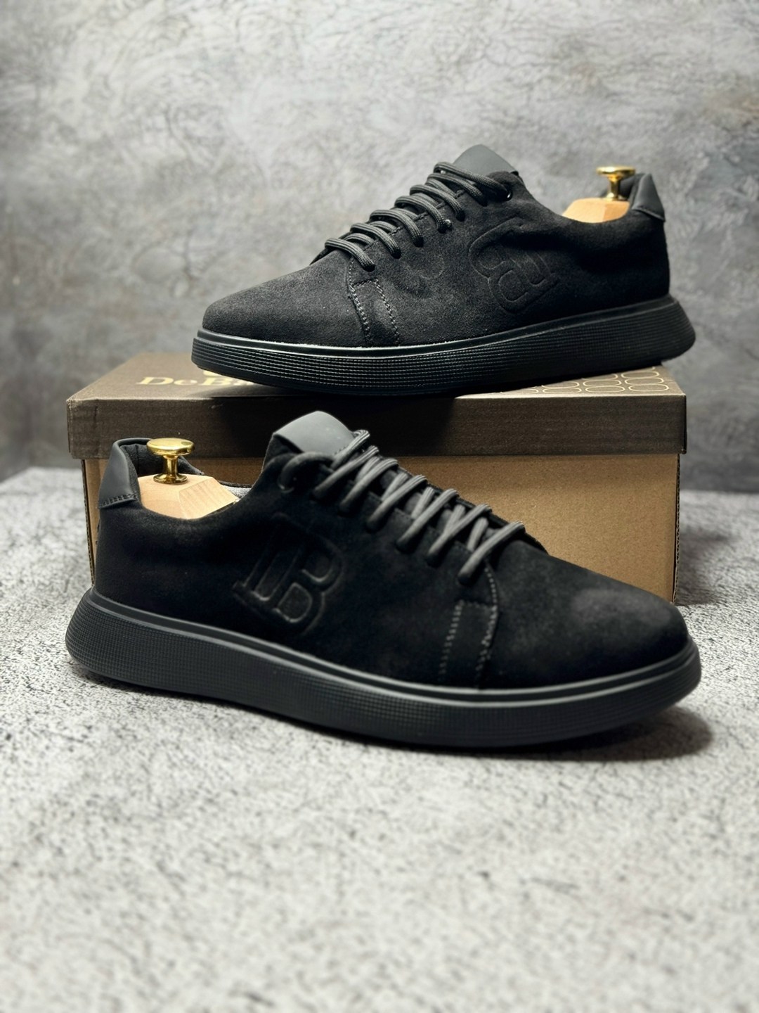 ,замшевые кроссовки мужские,кроссовки мужские из натуральной замши,кеды мужские замшевые,кроссовки мужские натуральная замша