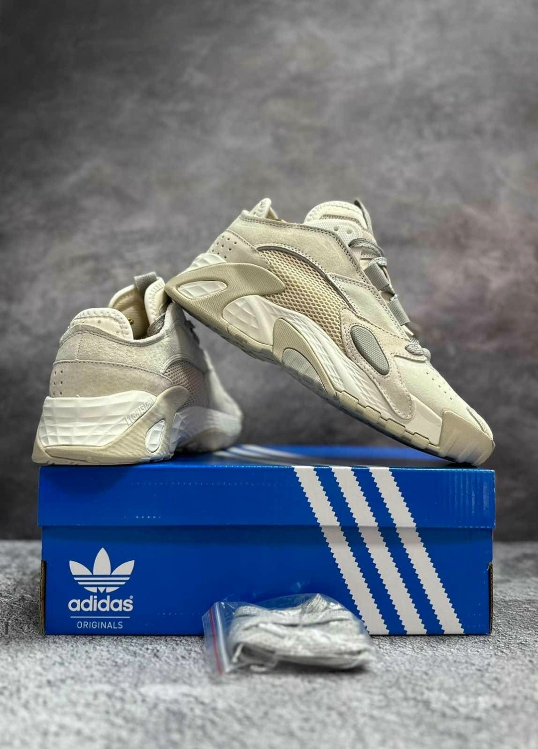 кроссовки adidas streetball,кроссовки adidas,кроссовки adidas originals streetball,кроссовки мужские бежевые adidas,мужские кроссовки adidas