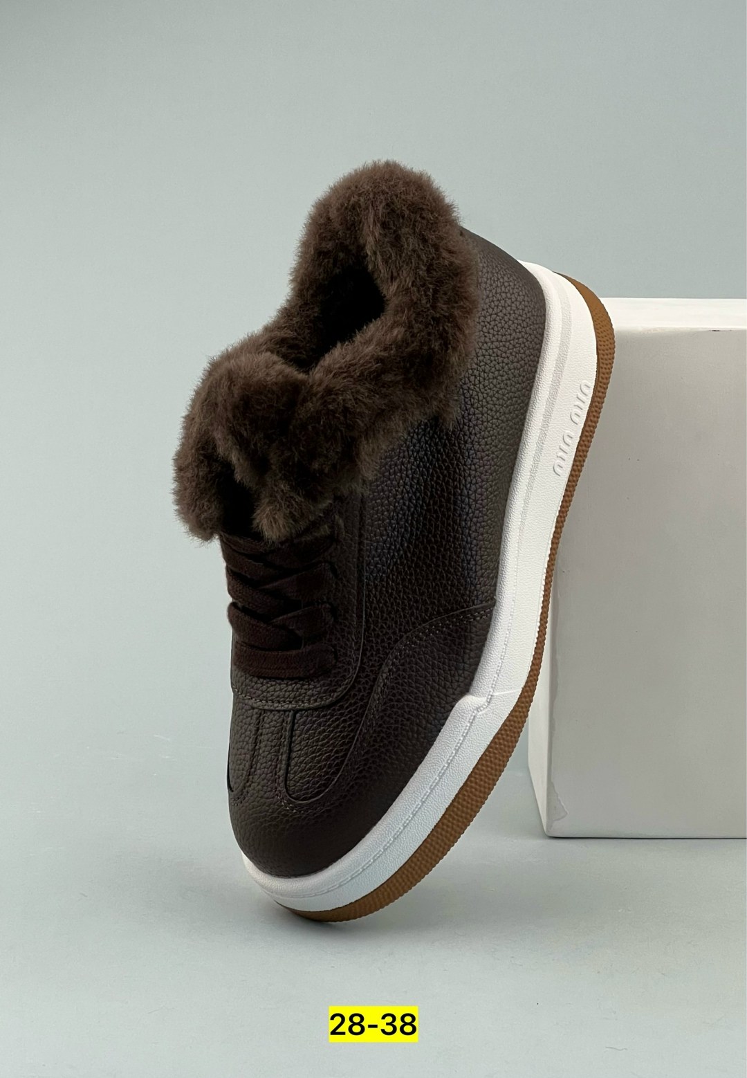 ,женские зимние кроссовки,кеды женские с мехом,зимние кеды,кроссовки loro piana