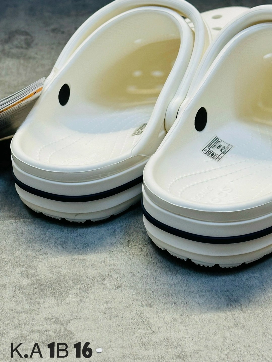 кроксы новая коллекция,кроксы белые 37 размер., крокс,,кроксы новые