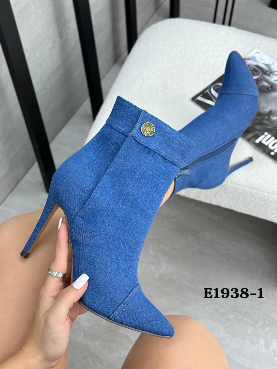 ботильоны на шпильках,ботильоны джинсовые,замшевые ботильоны,синие замшевые ботильоны на каблуке,модные ботильоны