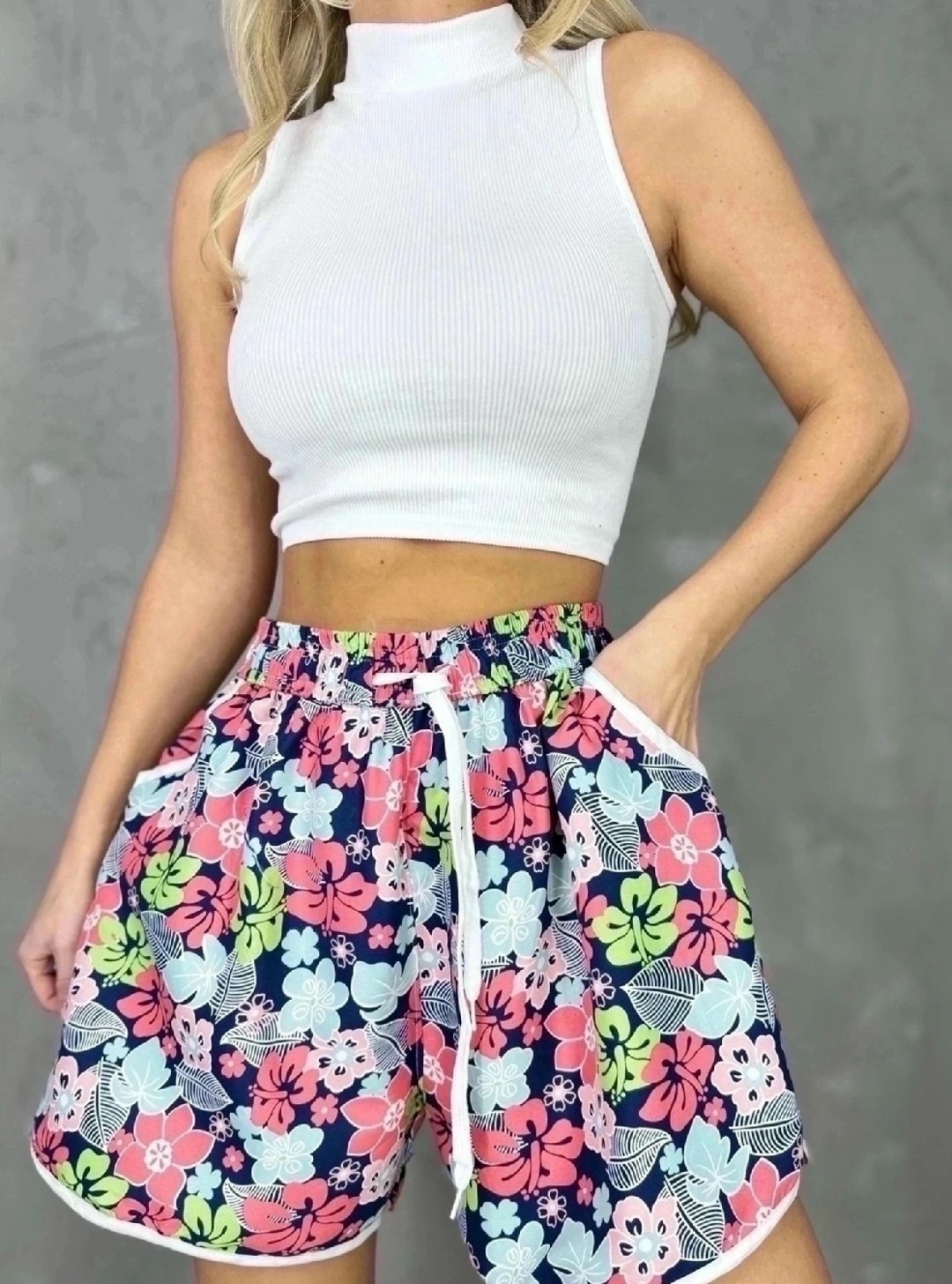 женские шорты,женские летние шорты,шорты бриджи,шорты летние,шорты модные