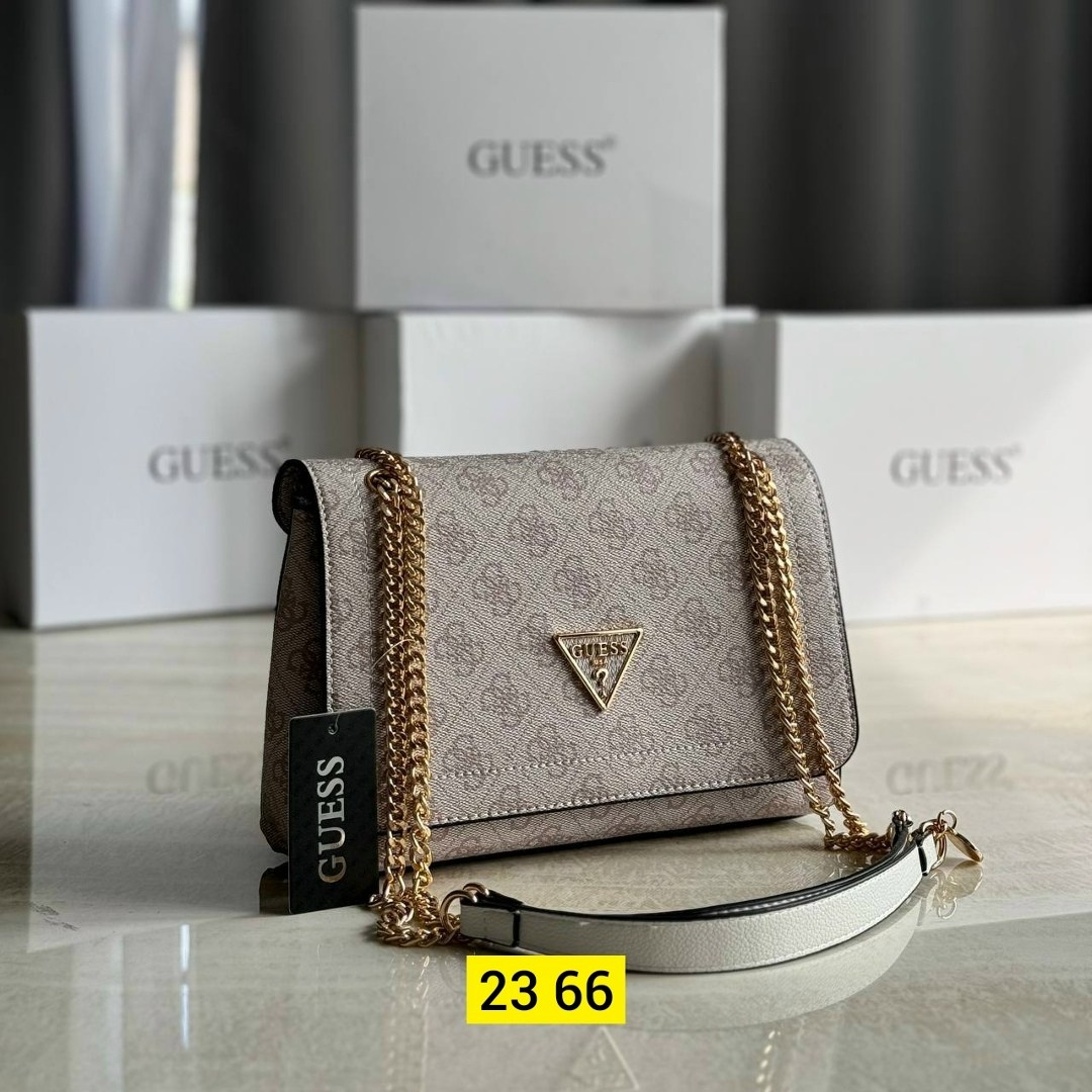 cумка женская guess,guess сумка на плечо,guess сумка,сумка через плечо guess,черная сумка guess