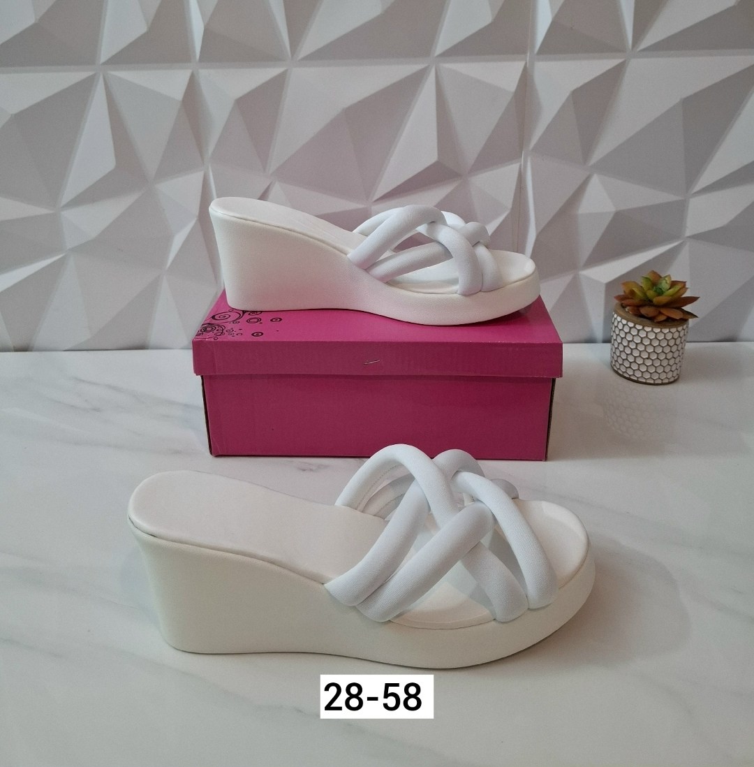 ,туфли великан,шлепанцы женские,шлепки женские,босоножки стильные